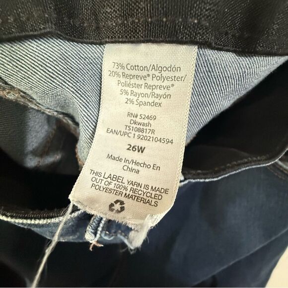 Terra & Sky Relaxed Blue Jeans with Classic Dark Wash - Picture 3 of 5